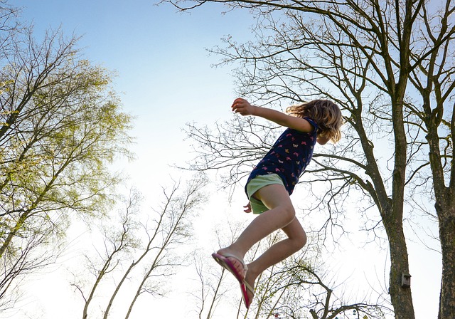 Na co pomaga skakanie na trampolinie? Na co pomaga skakanie na trampolinie?